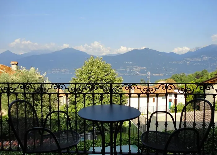 Adler 3* מנאג'יו